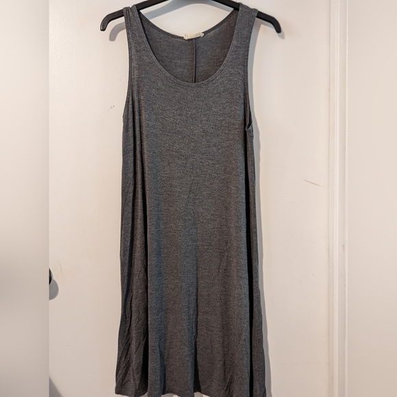 Olivia Rae T-Dress - M - Picture 2 of 4